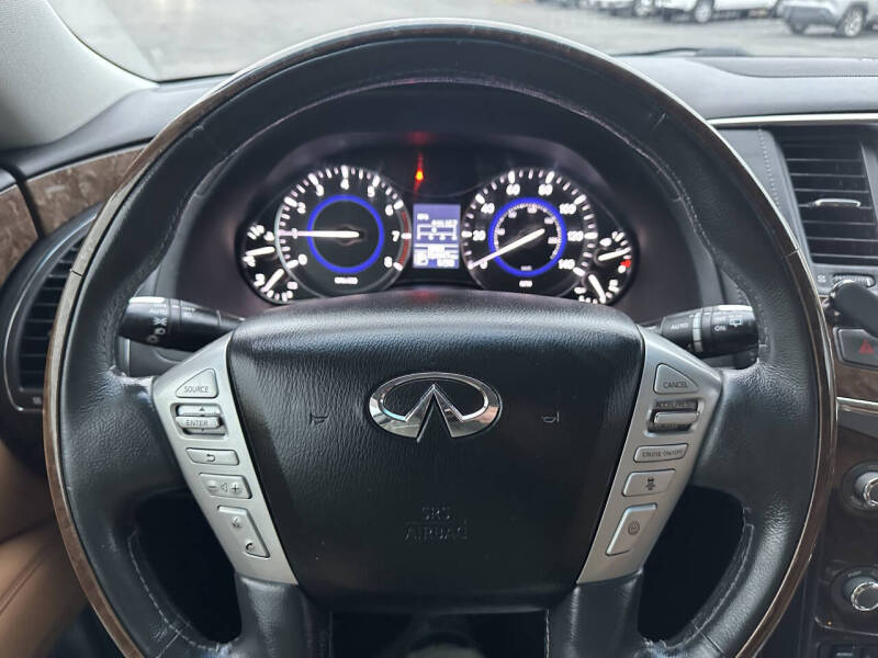 2016 Infiniti QX80