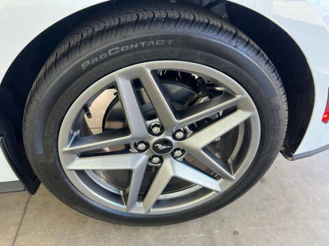 2025 Ford Mustang EcoBoost