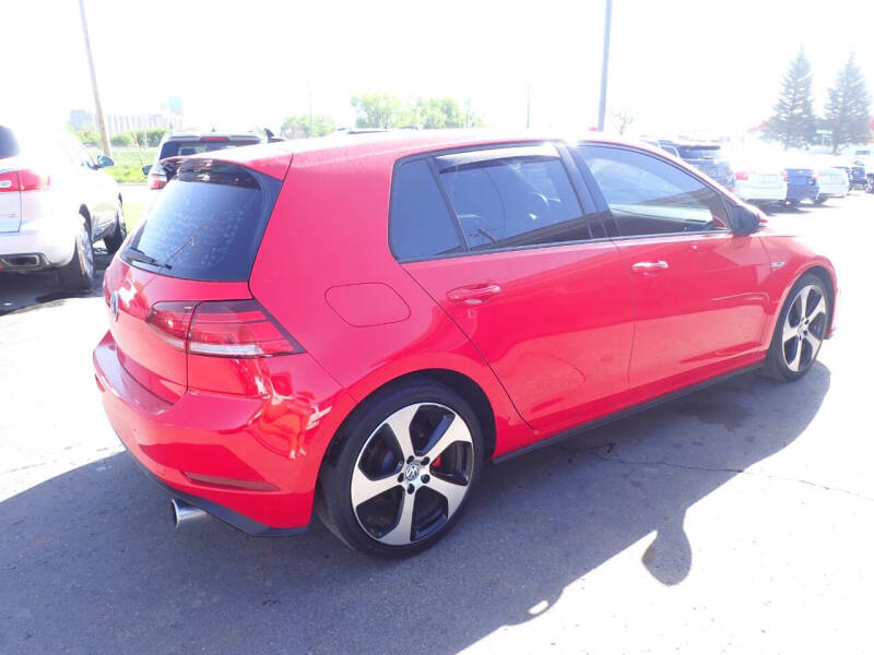 2018 Volkswagen Golf GTI S