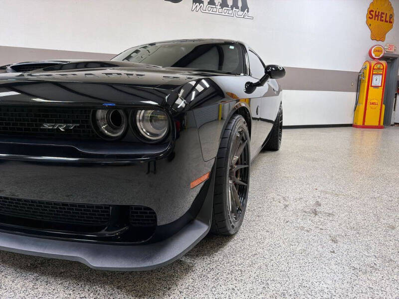 2016 Dodge Challenger SRT Hellcat
