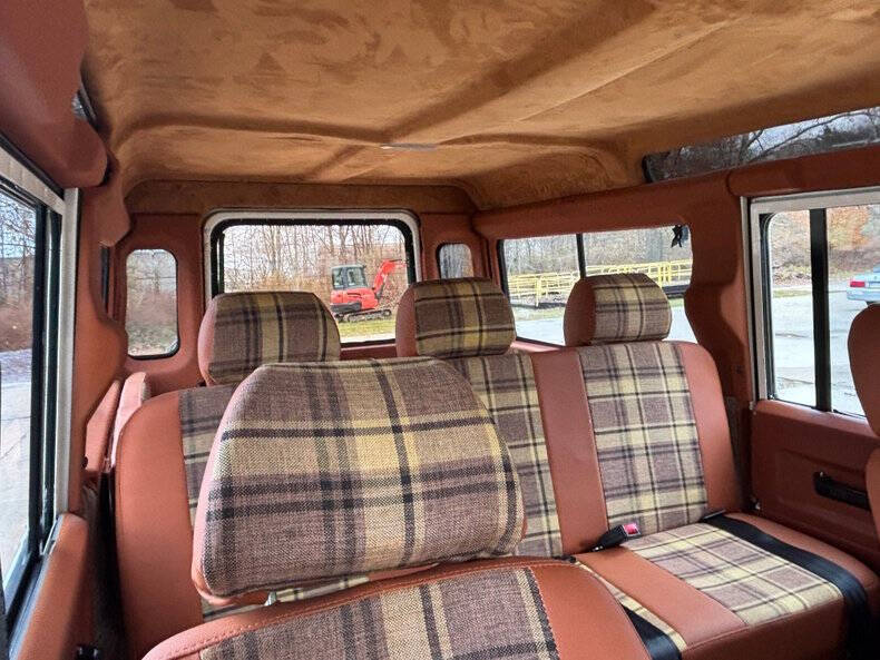 1988 Land Rover Defender