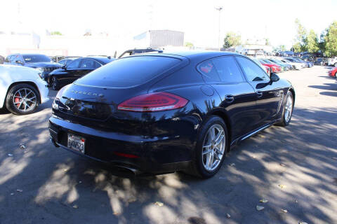 2016 Porsche Panamera Edition