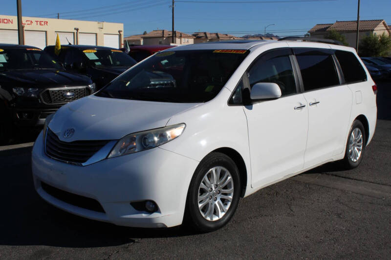 2013 Toyota Sienna
