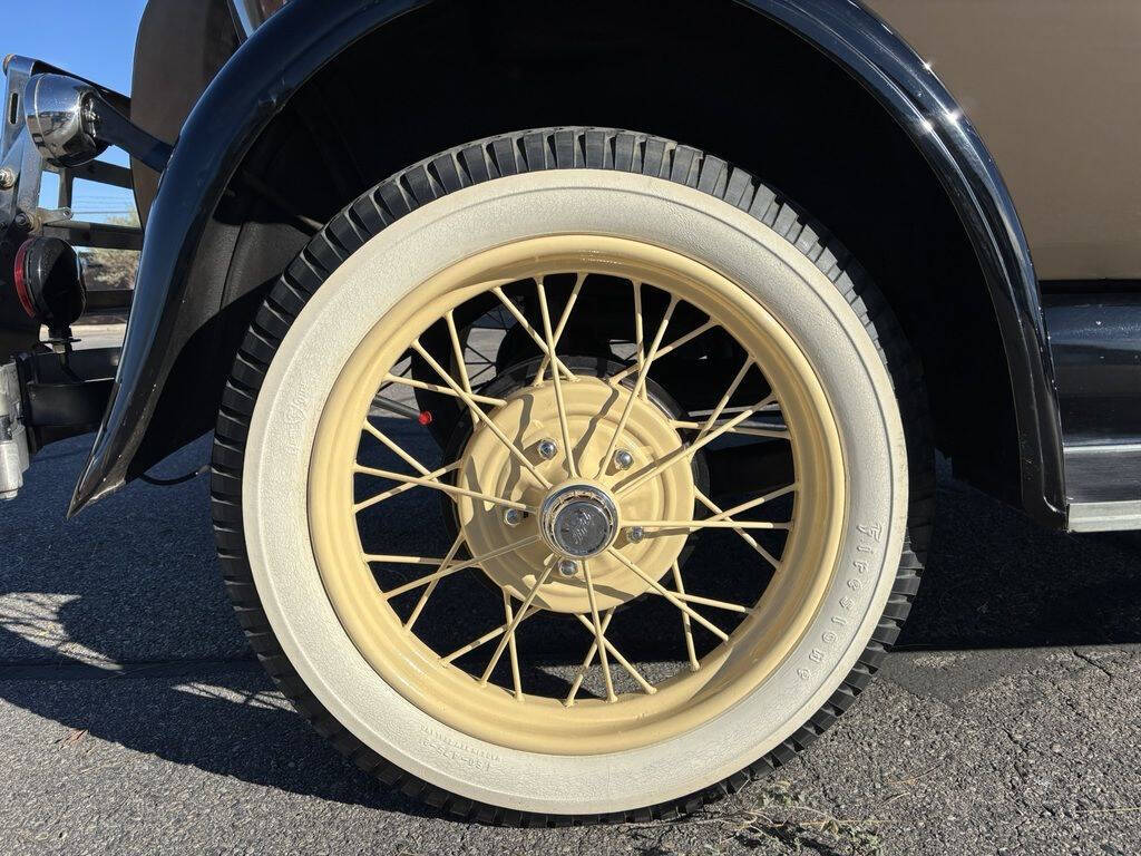 1929 Ford Model A 15