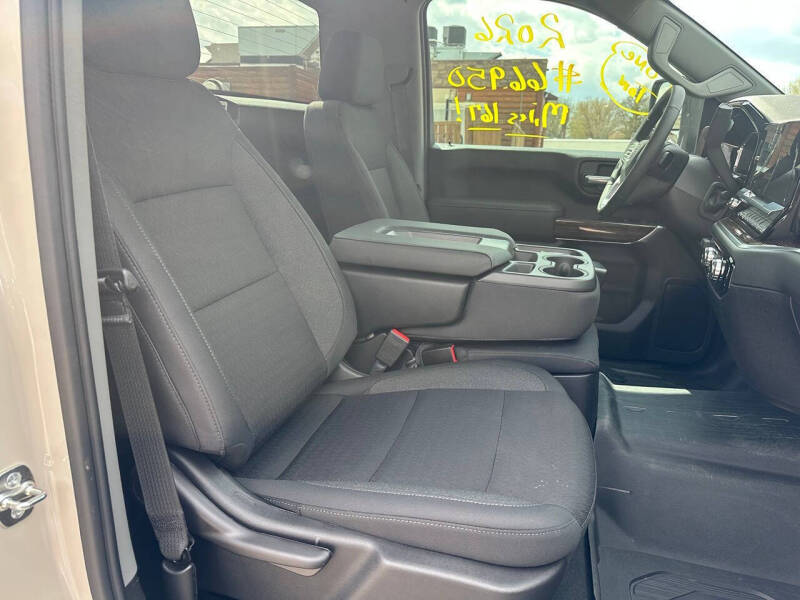 2026 GMC Sierra 3500HD SLE