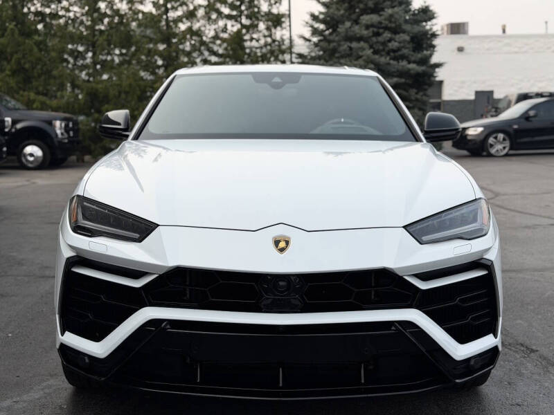 2022 Lamborghini Urus
