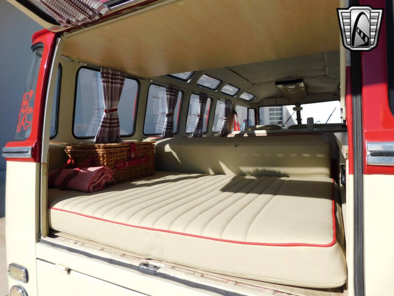 1975 Volkswagen Type 2