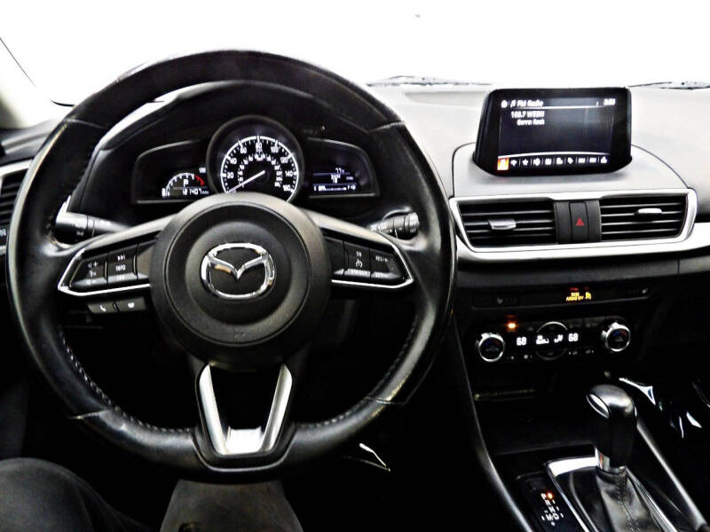 2017 Mazda MAZDA3 Touring 2.5