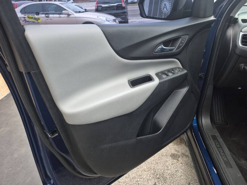 2022 Chevrolet Equinox LS