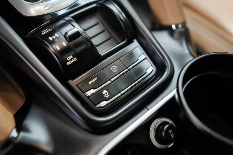 2016 Porsche Cayenne