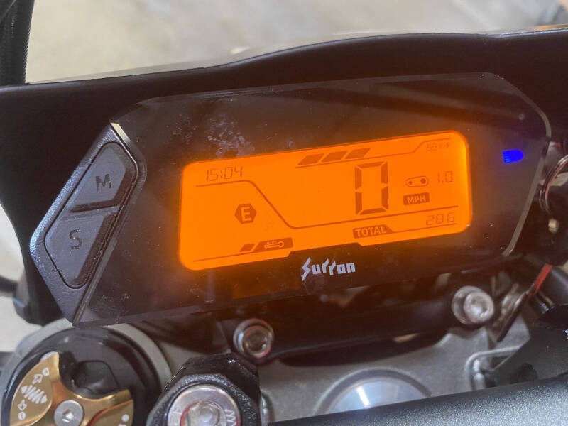 2024 SurRon Ultra bee