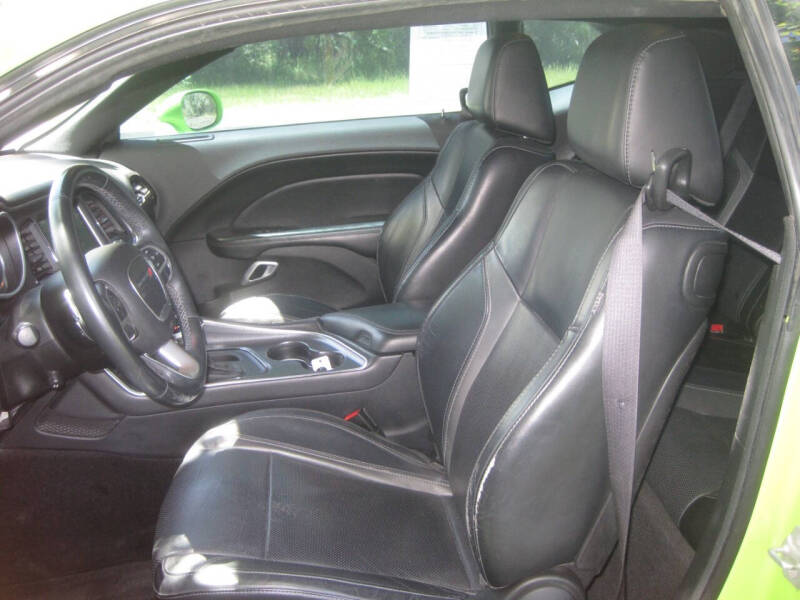 2015 Dodge Challenger R/T Plus