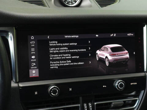 2023 Porsche Macan