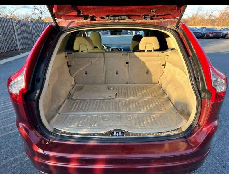 2015 Volvo XC60 T5 Premier