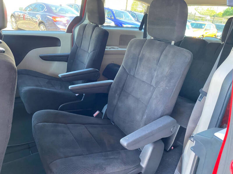 2012 Dodge Grand Caravan SXT