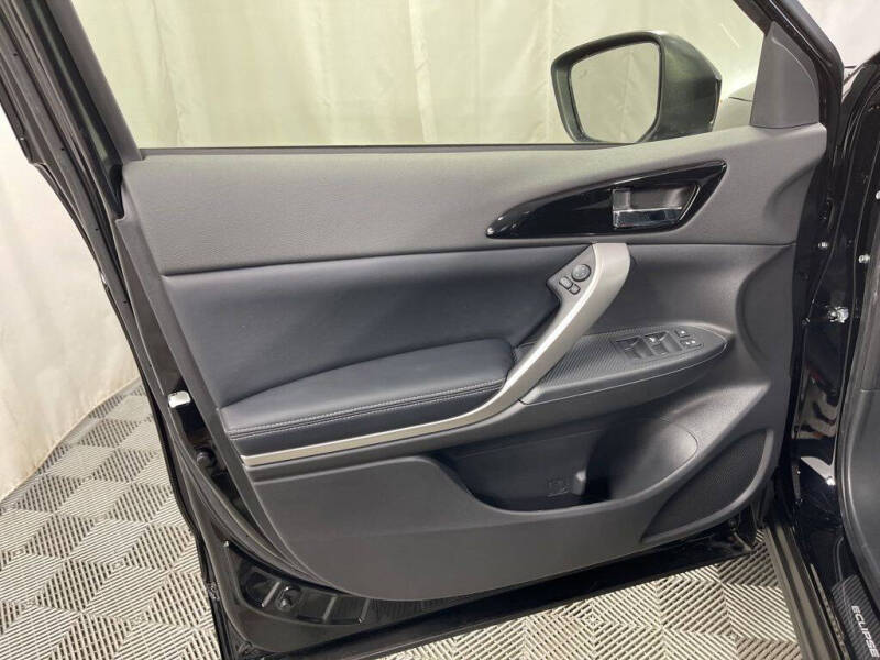 2026 Mitsubishi Eclipse Cross SE