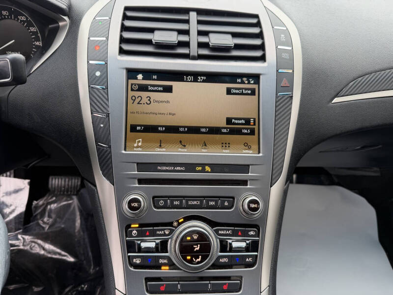 2018 Lincoln MKZ Select