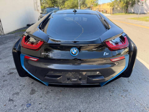2015 BMW i8