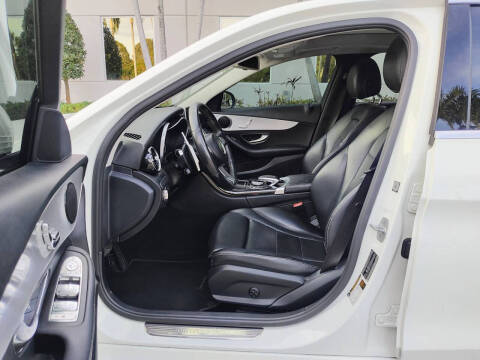 2016 Mercedes-Benz C-Class