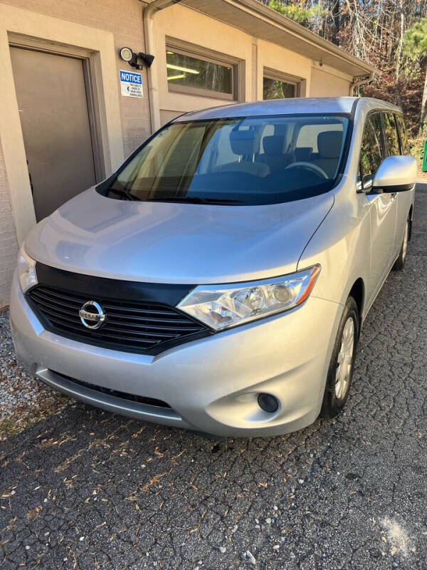 2014 Nissan Quest S photo 2