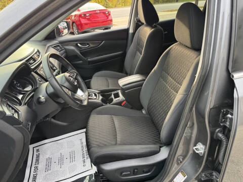 2018 Nissan Rogue SV