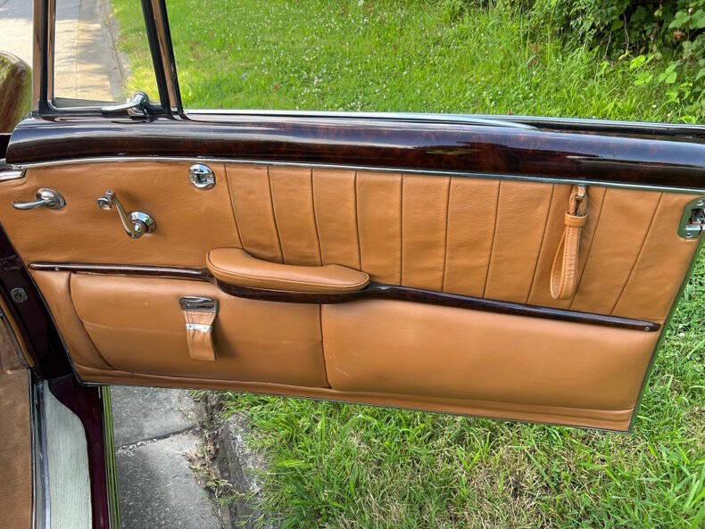 1958 Mercedes-Benz 220S