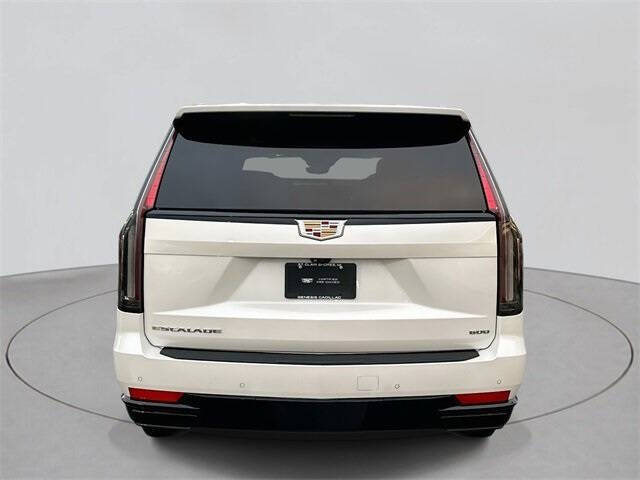 2023 Cadillac Escalade Sport Platinum