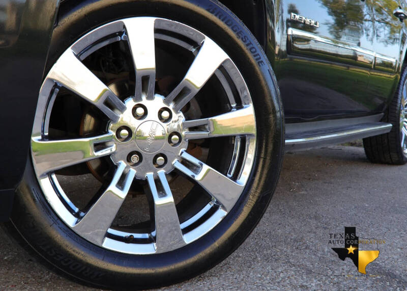 2011 GMC Yukon Denali