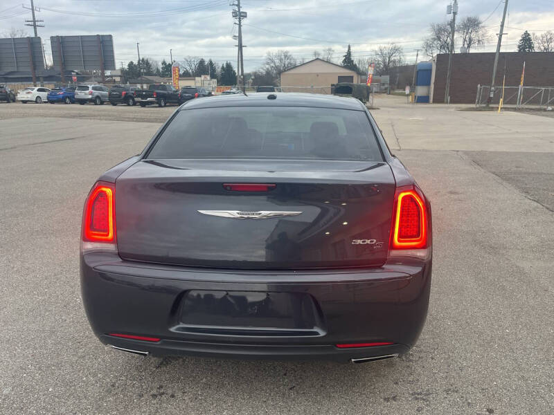 2016 Chrysler 300 S Alloy Edition