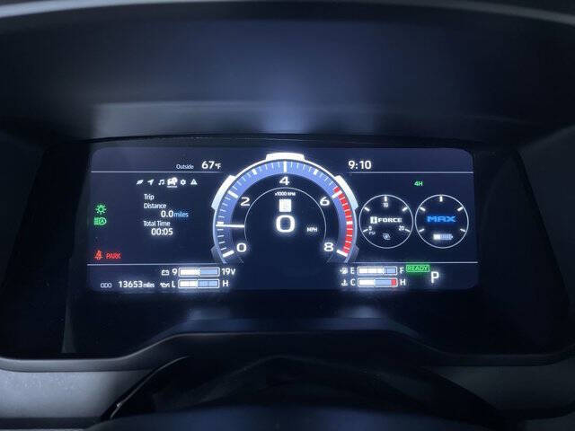 2024 Toyota Tundra Platinum HV