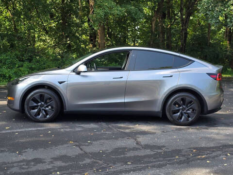 2025 Tesla Model Y Long Range
