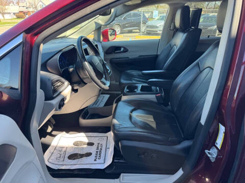 2018 Chrysler Pacifica Touring L Plus
