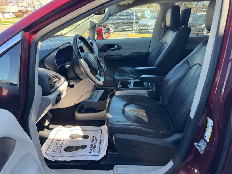 2018 Chrysler Pacifica Touring L Plus