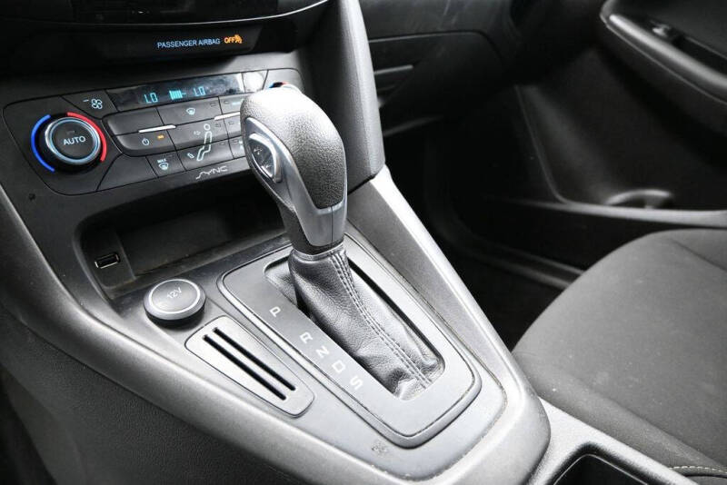 2017 Ford Focus SEL