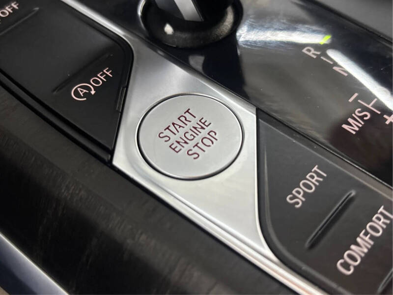 2019 BMW 3 Series 330i xDrive