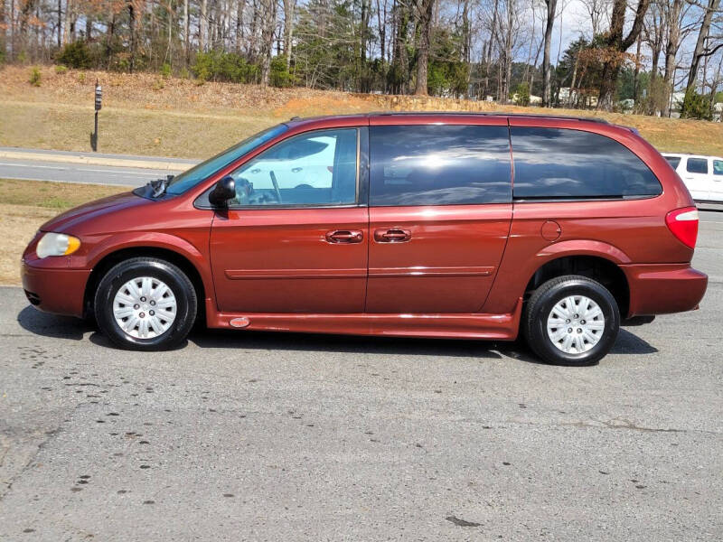 2007 Chrysler WHEELCHAIR VAN