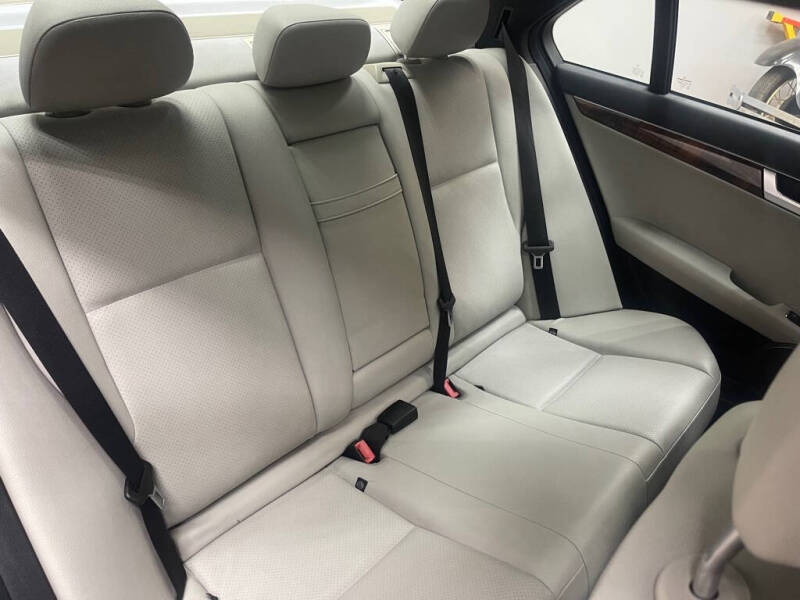 2012 Mercedes-Benz C-Class