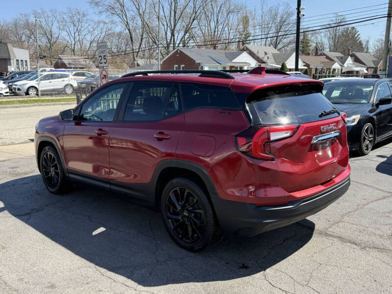 2023 GMC Terrain SLE