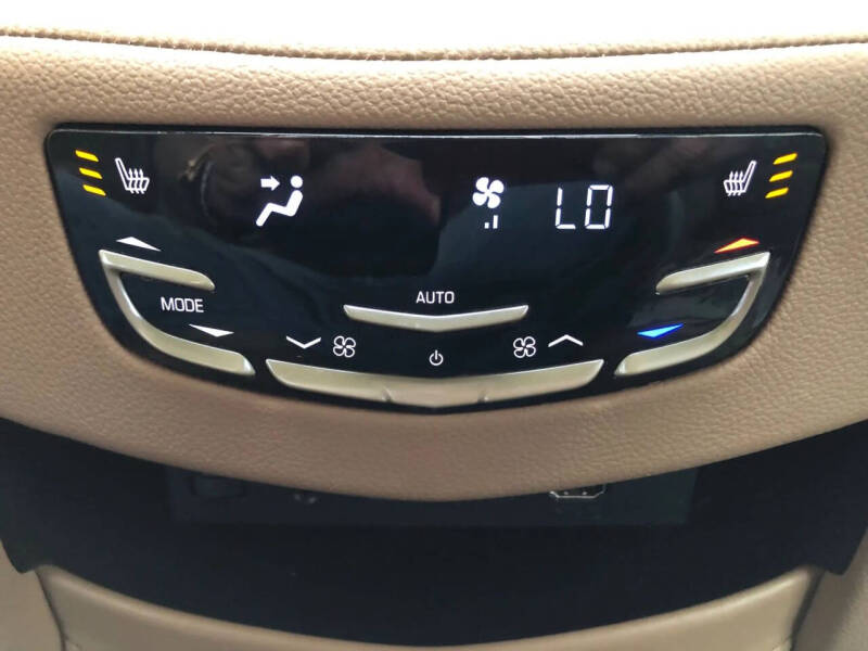 2019 Cadillac Escalade ESV Platinum