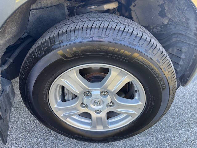 2010 Toyota Tundra Grade