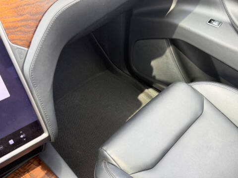 2020 Tesla Model X Long Range
