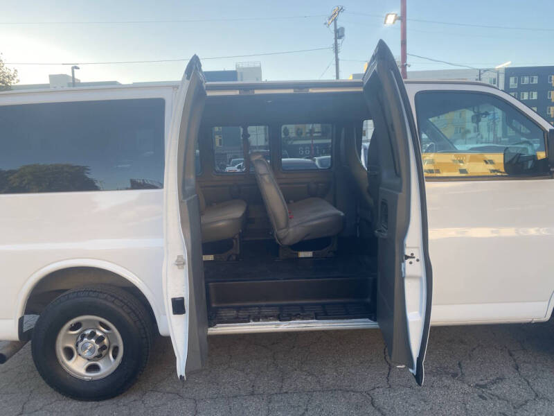 2019 Chevrolet Express LS 2500