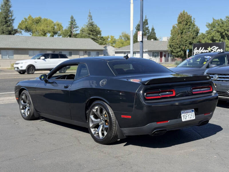 2015 Dodge Challenger R/T Plus