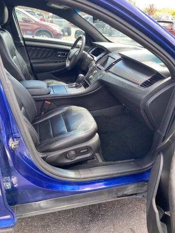 2015 Ford Taurus SEL