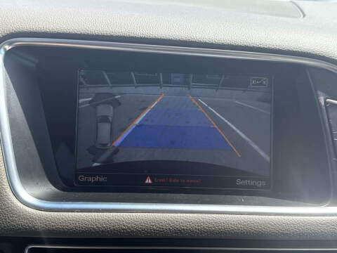 2017 Audi Q5 2.0T quattro Premium Plus