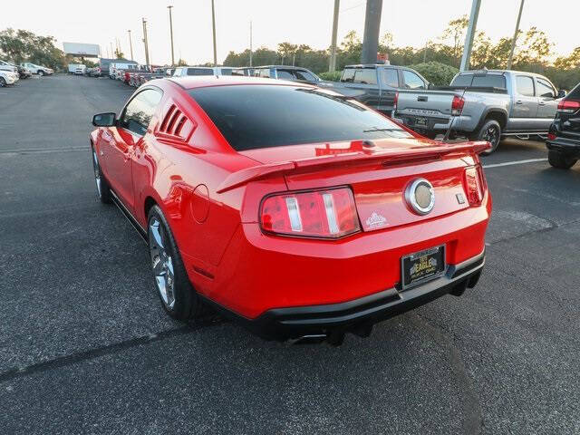 2011 Ford Mustang GT Premium