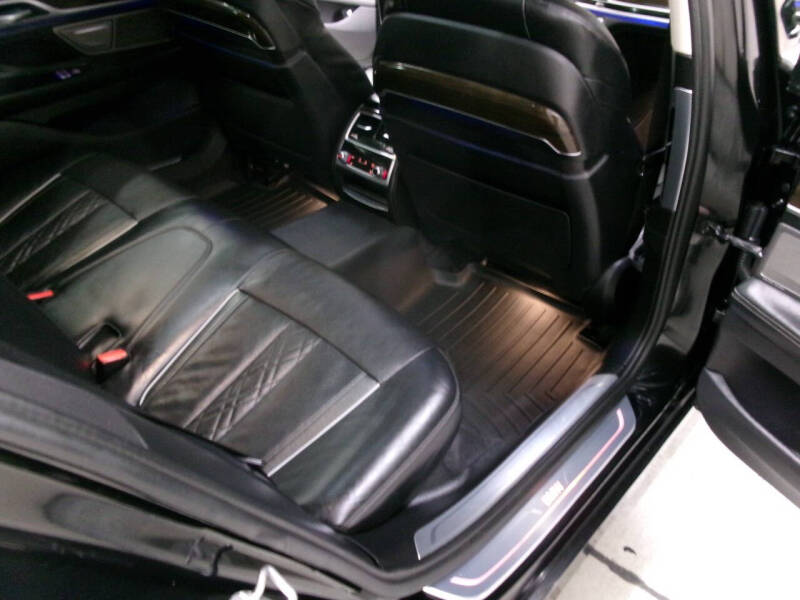 2016 BMW 7 Series 750i xDrive