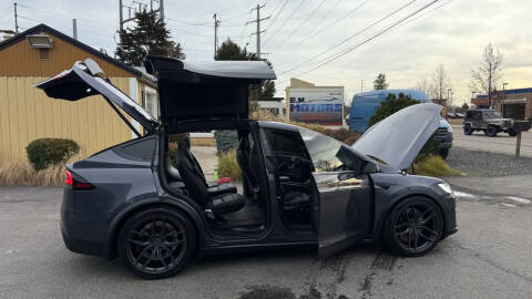 2022 Tesla Model X Plaid