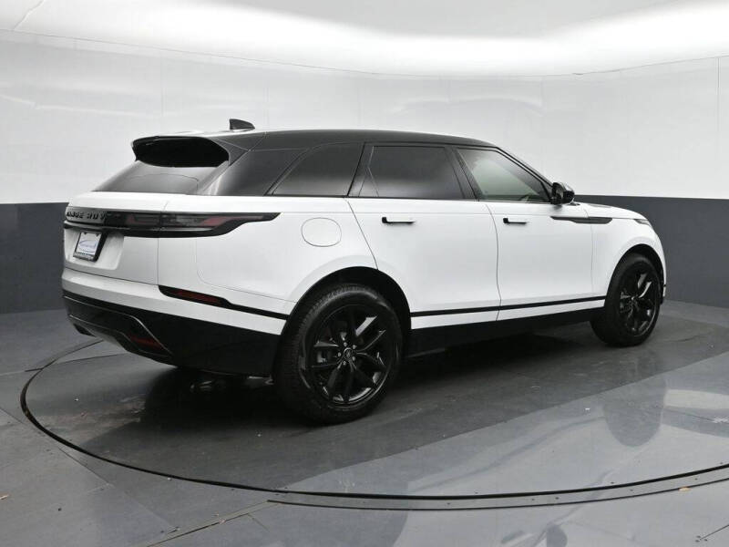 2024 Land Rover Range Rover Velar P250 Dynamic SE