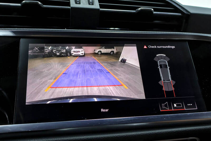 2020 Audi Q3 quattro Premium Plus 45 TFSI